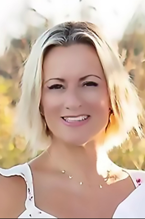 A photo of Kathleen Custer Kurjiaka, former Community Transit coach operator and ATU president