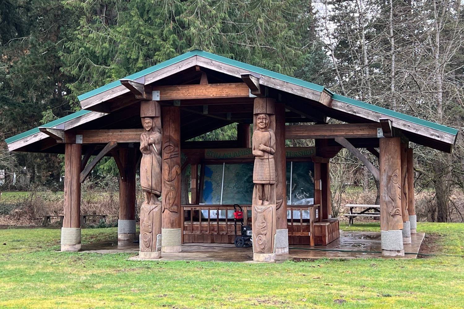 Photo shows a park and picnic area at the Stillaguamish Valley Pioneer Museum in Arlington