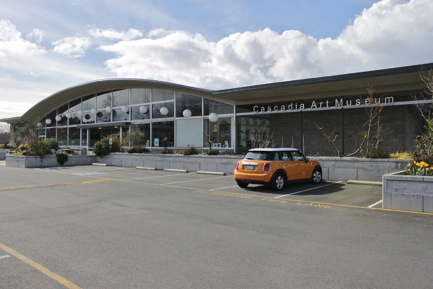 Cascadia Art Museum SounderBruce, CC BY-SA 4.0 <https://creativecommons.org/licenses/by-sa/4.0>, via Wikimedia Commons