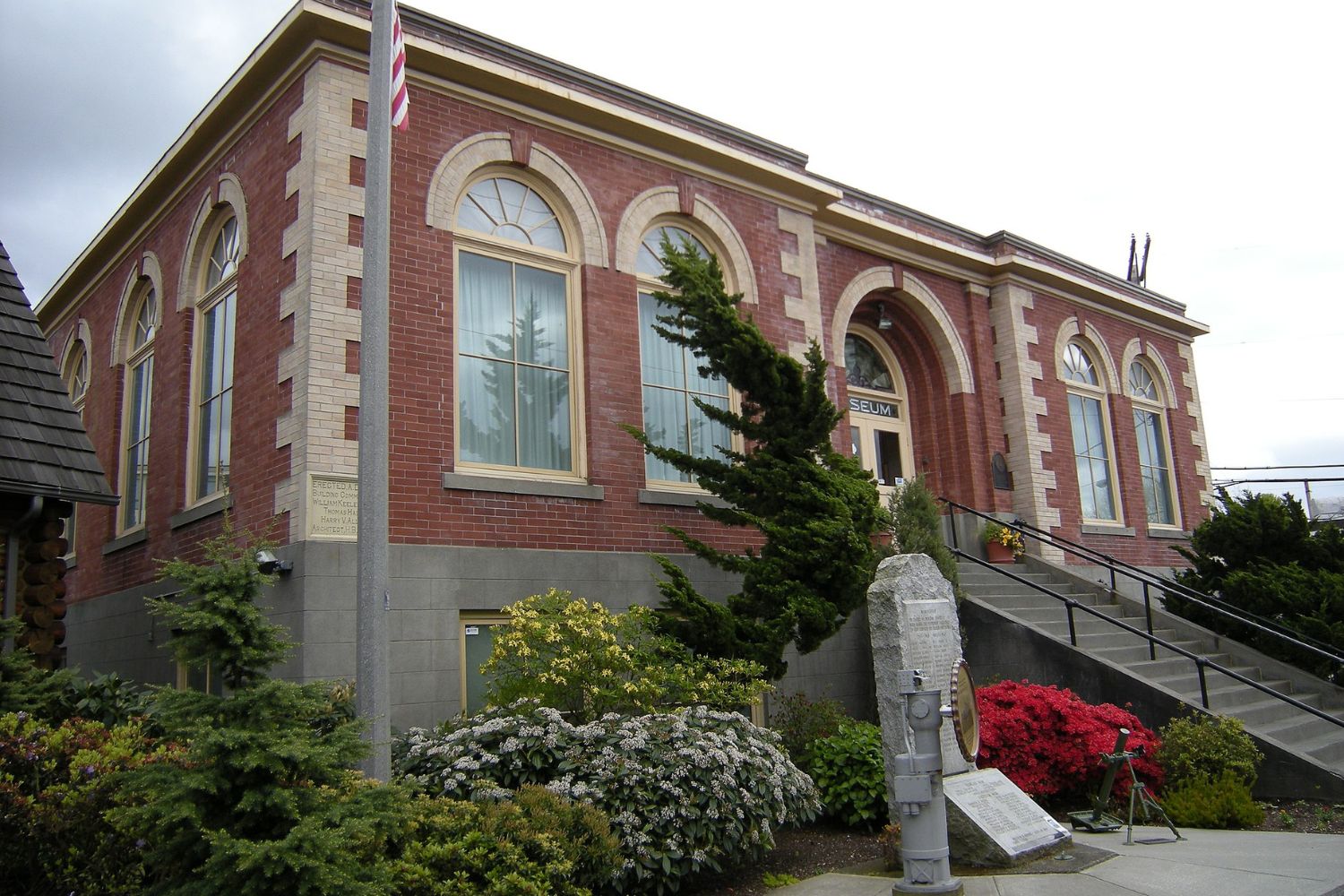 Edmonds Historical Museum, Joe Mabel, CC BY-SA 3.0 <http://creativecommons.org/licenses/by-sa/3.0/>, via Wikimedia Commons