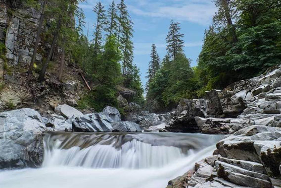 An image of the waterfall in Granite Falls, WA