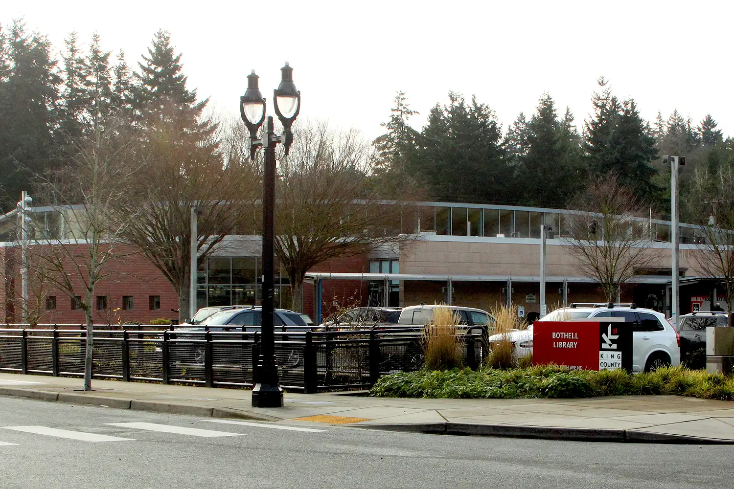 Bothell library building viewed from a nearby street. photo credit: SmartAn01, Wikimedia Commons