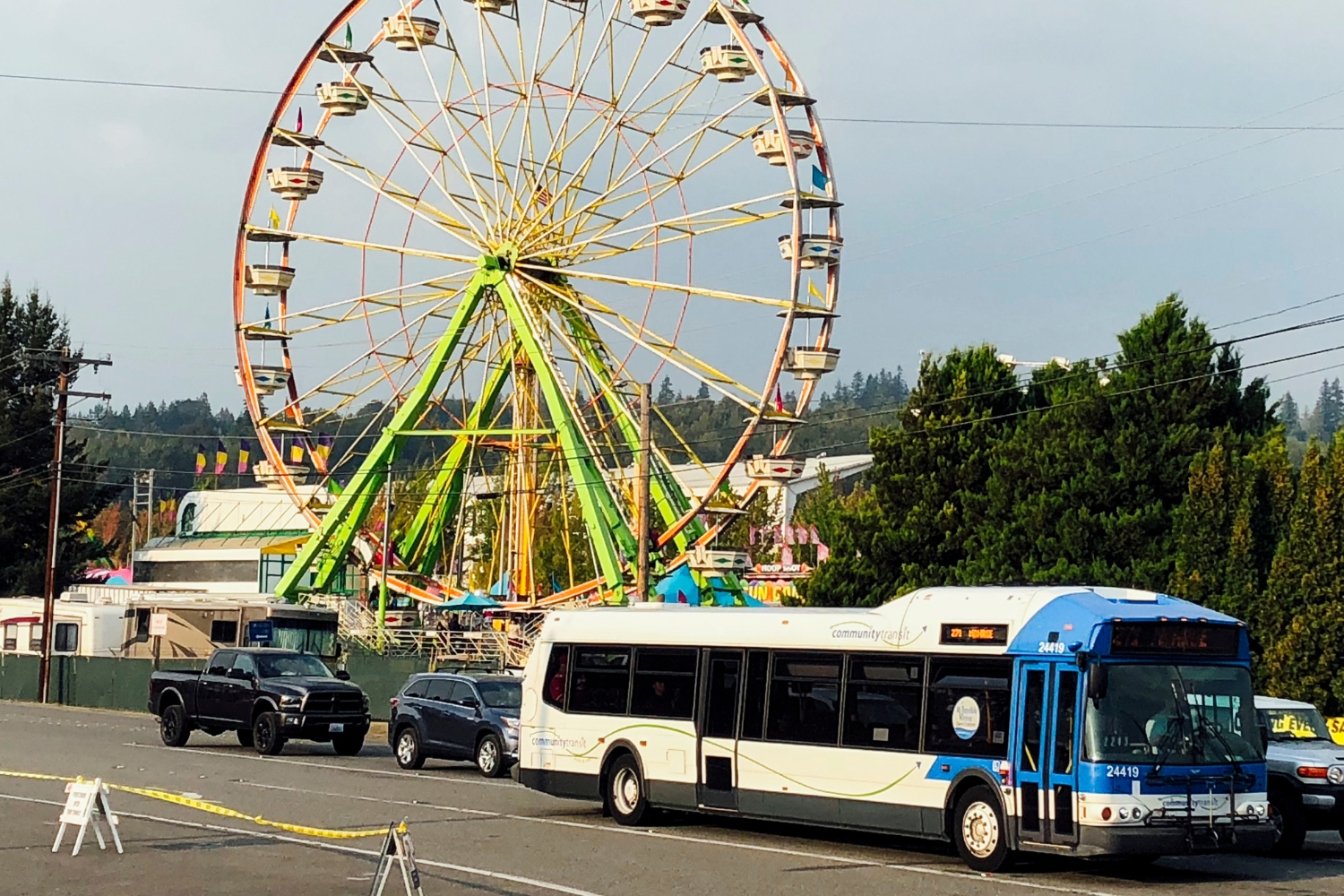 A Community Transit bus pulling up to the Evergreen State Fair entrance