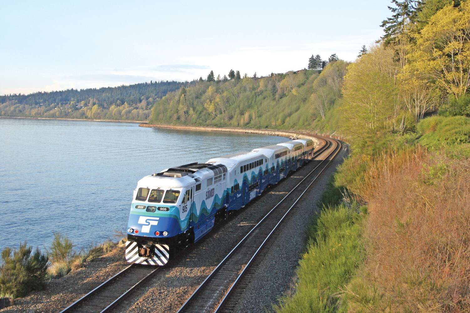 Sounder Train along the Puget Sound